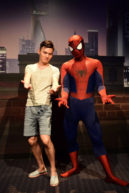 andalue shanghaidisney marvel spiderman